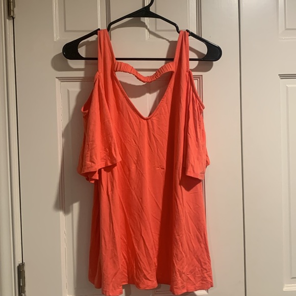 🧡Boston Proper Cold Shoulder Crop Top🧡 - Picture 2 of 6